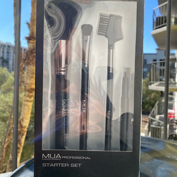 Professional brush eye liner set 4 pieces - Picture 2 of 2